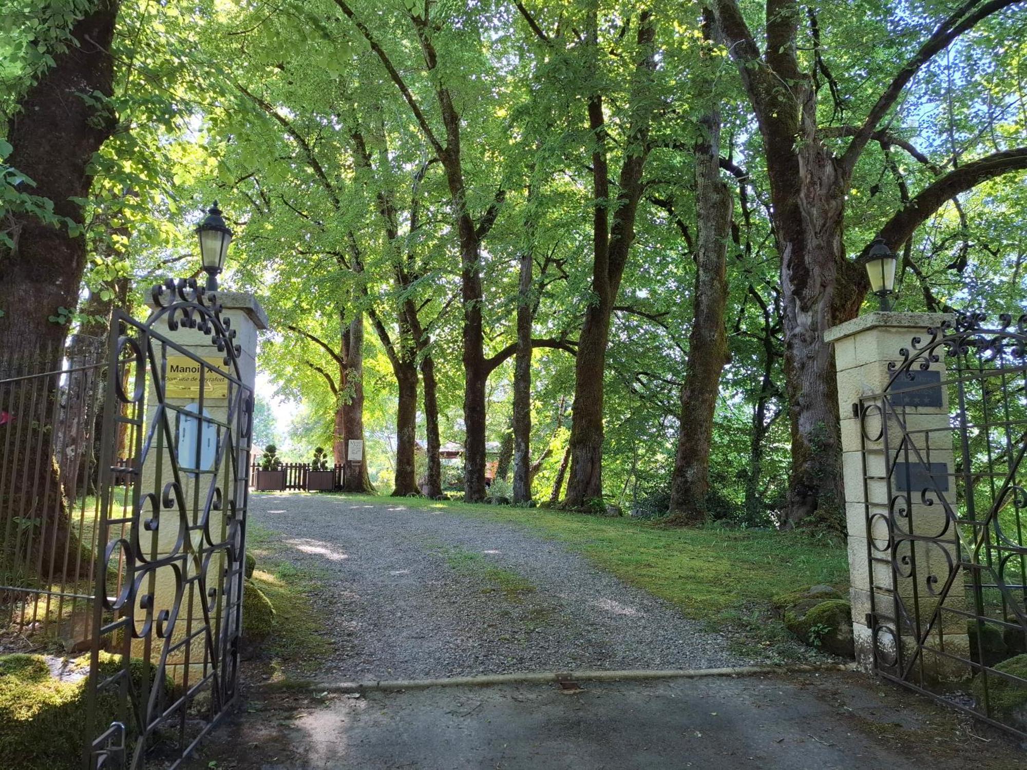 Manoir XV Domaine De Peyrafort Тюл Екстериор снимка